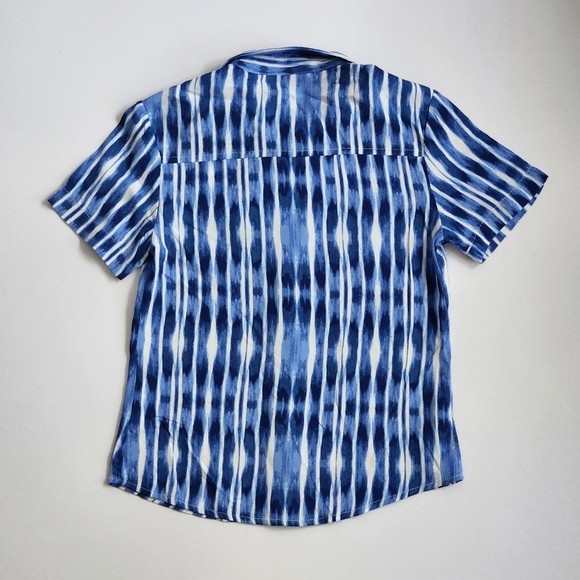 Tommy Bahama Boys Set 3-pieces Button Down Shirt Graphic T-Shirt & Shorts Size 4 - Picture 6 of 16